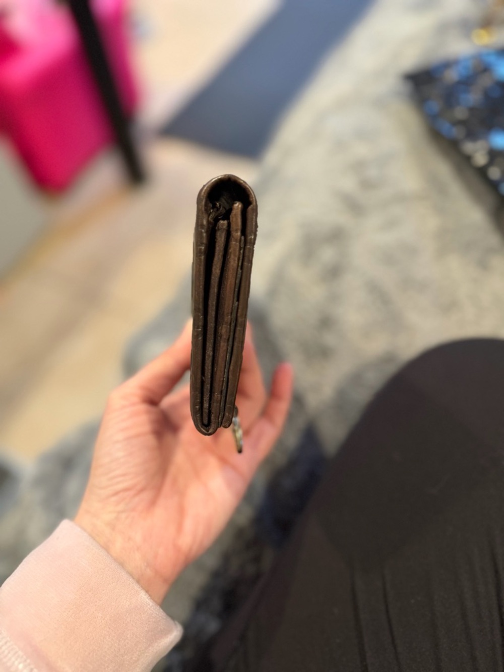 Gucci Italy Signature Continental Wallet Brown Chocolate Zip Leather EUC - Picture 8 of 12